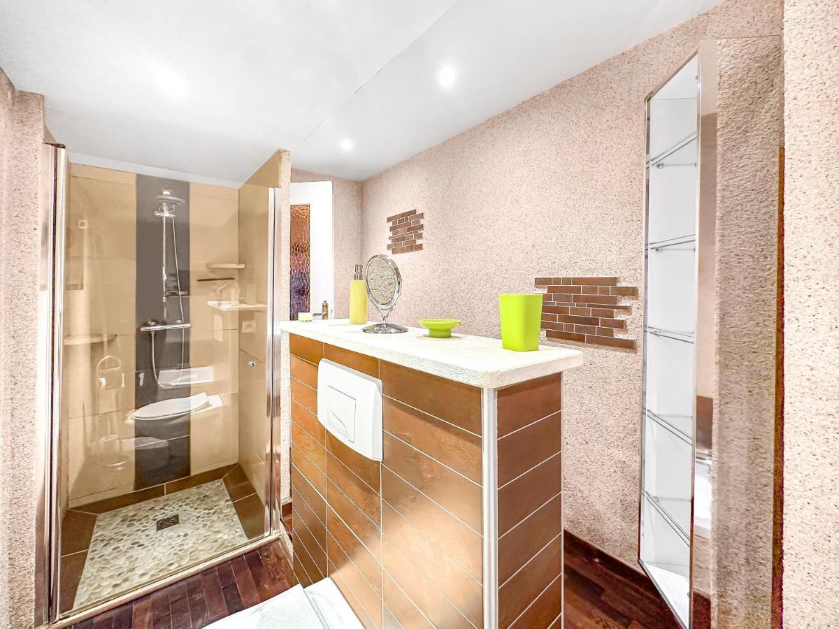 Les Portes Du Chateau Beaucairois Appartement Beaucaire  Buitenkant foto