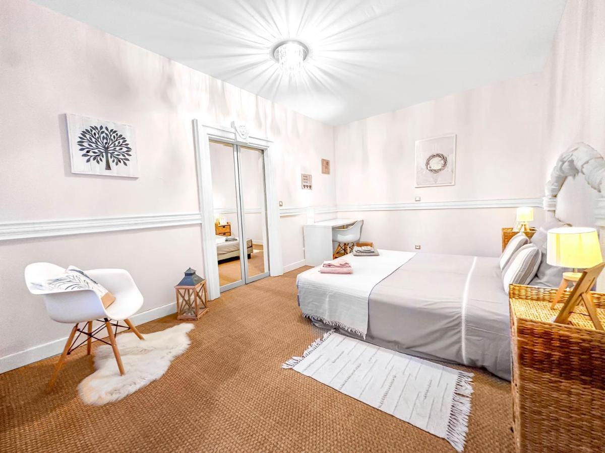 Les Portes Du Chateau Beaucairois Appartement Beaucaire  Buitenkant foto
